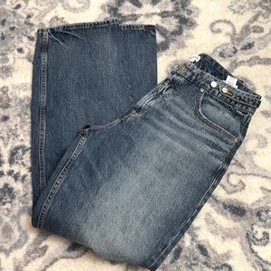 Good American GNIT79RT straight leg mid-rise faded blue western inspired jeans
